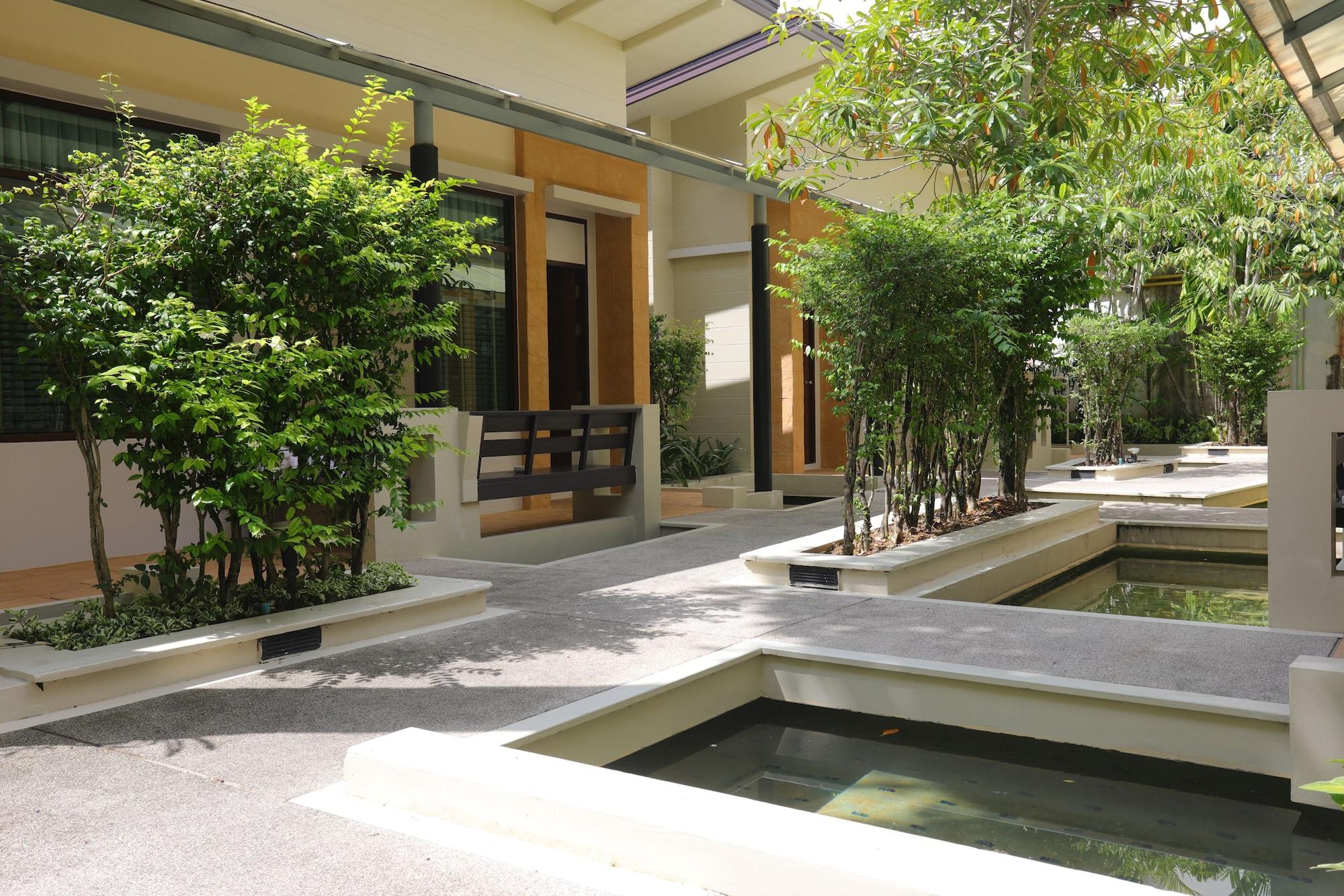 A2 Pool Resort - Sha Plus Phuket Bagian luar foto